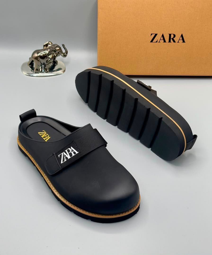 root-1kq0Pp.jpeg Black Leather Clogs with Yellow Stitching - Image 1