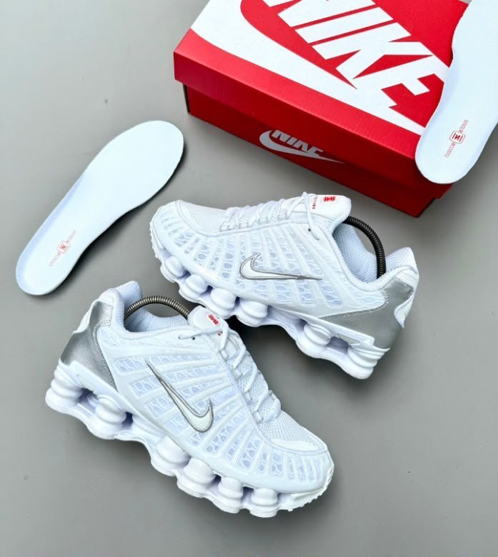 root-OU6tYM.jpeg Nike Vapormax White Silver Accent Luxury Sneakers for Men - Image 1